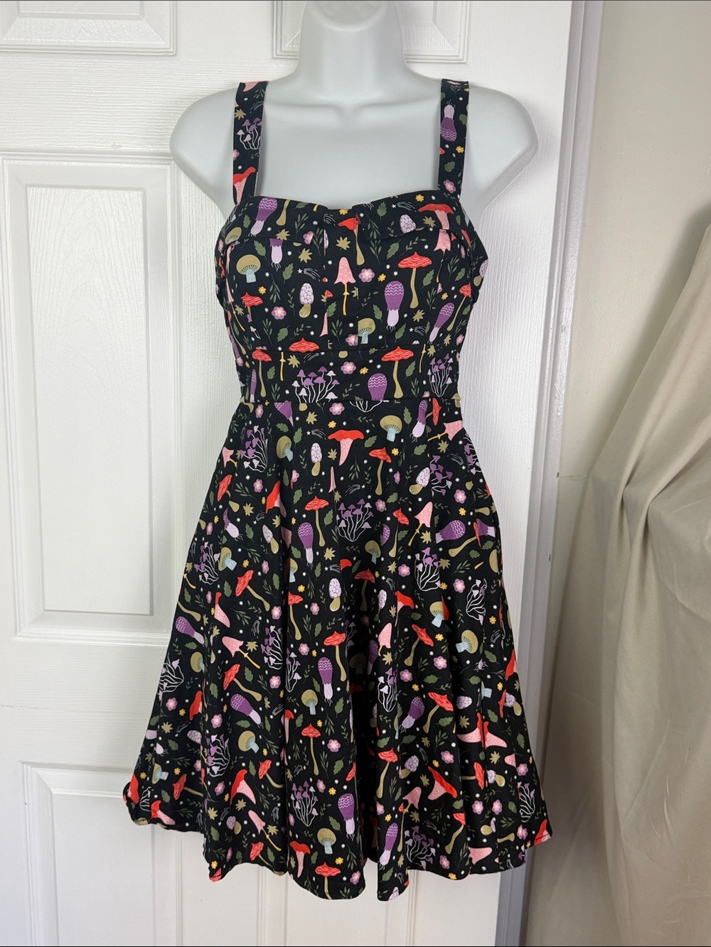 Eva Rose retro mushroom print dress women’s size m